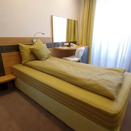 Hotel Mak